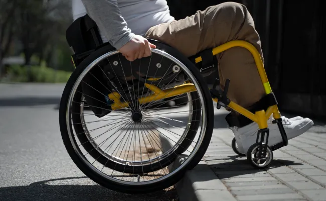 Alquiler de Sillas de Ruedas Reforzada